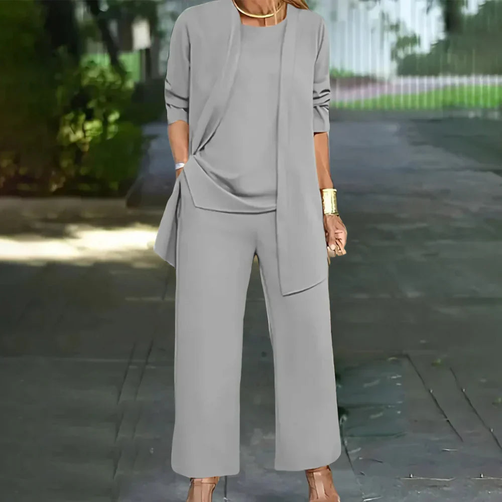 Elegant Three-Piece Pantsuit for Women