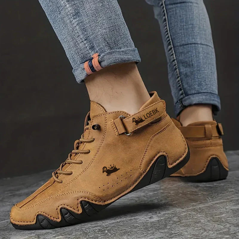 Comfortable Designed for balance Leather Walking Shoes