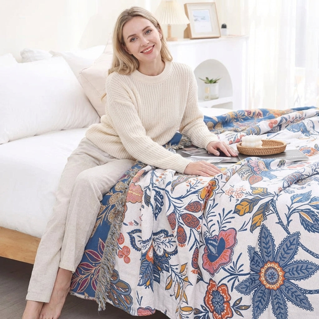 Floral Pattern Throw Blanket