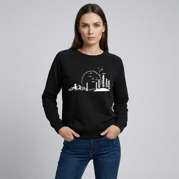 Comfortable Women's Sweater with Round Neck