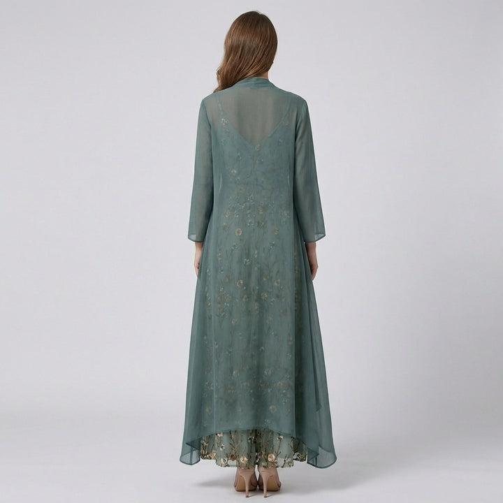 Women’s Green Floral Two-Piece Set – 3/4 Sleeve V-Neck Style
