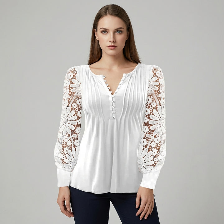 Women’s Blouse – Modern Everyday Style