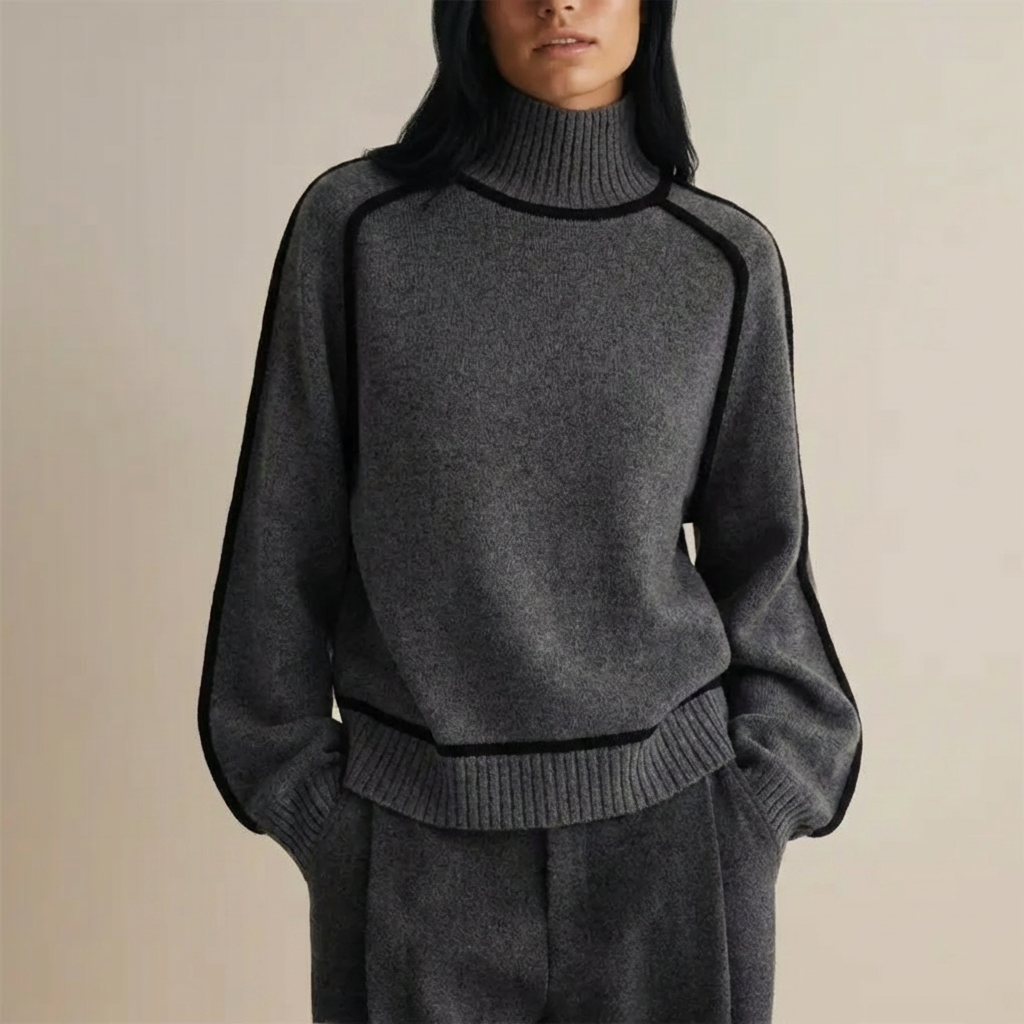 Luxe Fine wool Turtleneck Sweater