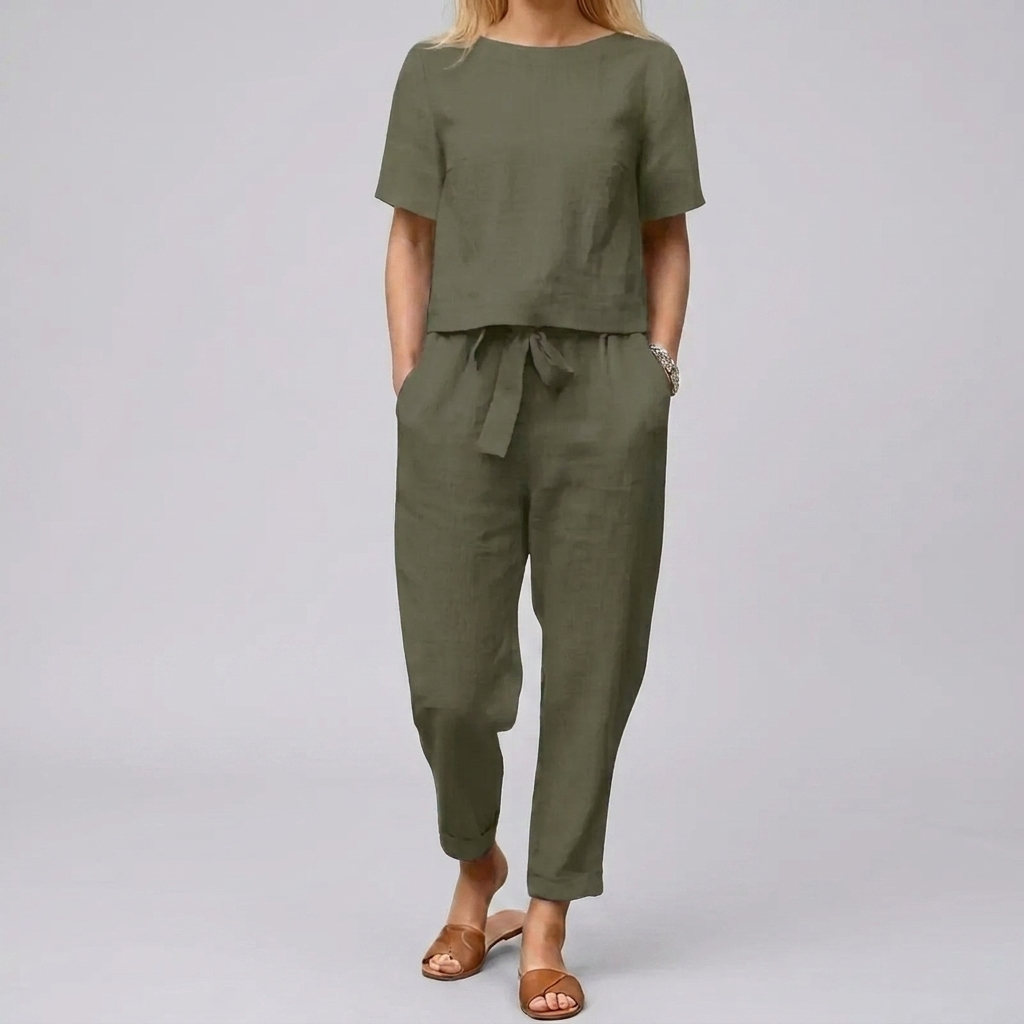 Airy Summer Set Brings Light, Effortless Style to Warm Days