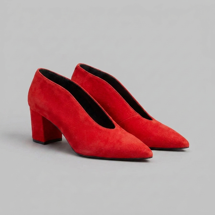 Pointed Closed-Toe Block Heel Pumps